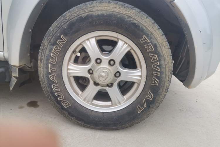 Used Great Wall Wingle 5 2017 2.0T European Version Diesel 4x4 Elite Large Double-Cab GW4D20D Right Front Wheel Hub