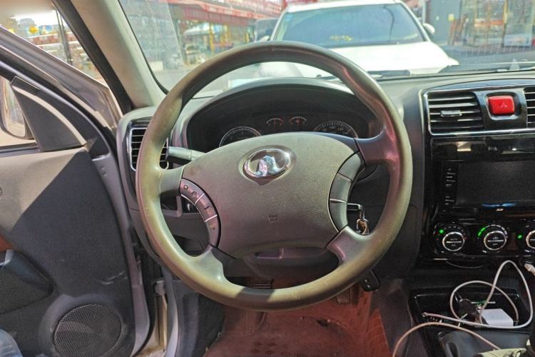 Used Great Wall Wingle 5 2017 2.0T European-Style Diesel Two-Wheel-Drive Elite Version with Large Double Cab – GW4D20B Steering Wheel