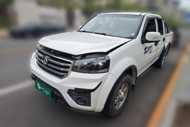Used Great Wall Wingle 5 2017 2.4L European Version Gasoline Two-Wheel Drive Entry-Level Small Double-Cab 4G69S4N