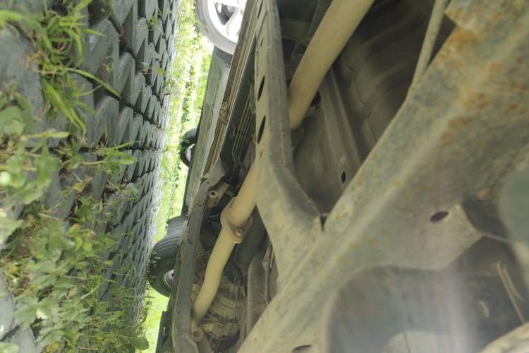 Used Great Wall Wingle 5 2017 2.0T European-Style Diesel 4x4 Ambition Version with Extended Double Cab – GW4D20E Chassis Rear Right