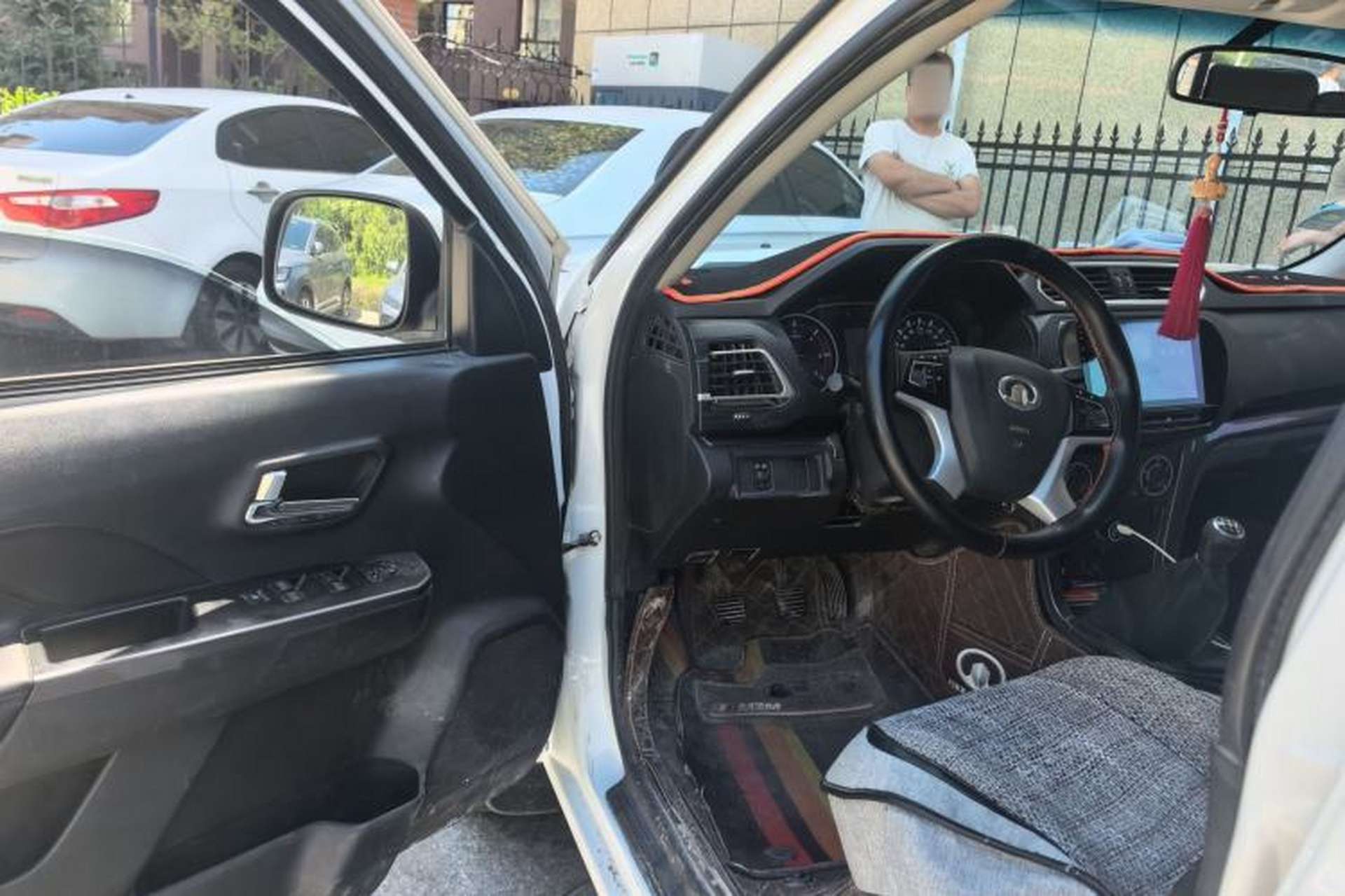 Used Great Wall Wingle 5 2017 2.0T European Version Diesel 4x4 Elite Compact Double-Cab GW4D20B Driver Seat