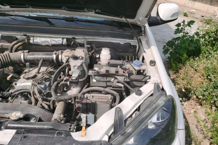 Used Great Wall Wingle 5  Engine Bay Left