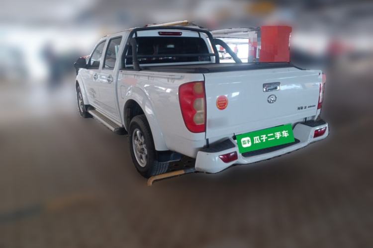 Used Great Wall Wingle 5 2017 2.0T European Version Diesel Two-Wheel Drive Elite Plus Big Double-Cab GW4D20D Exterior 3