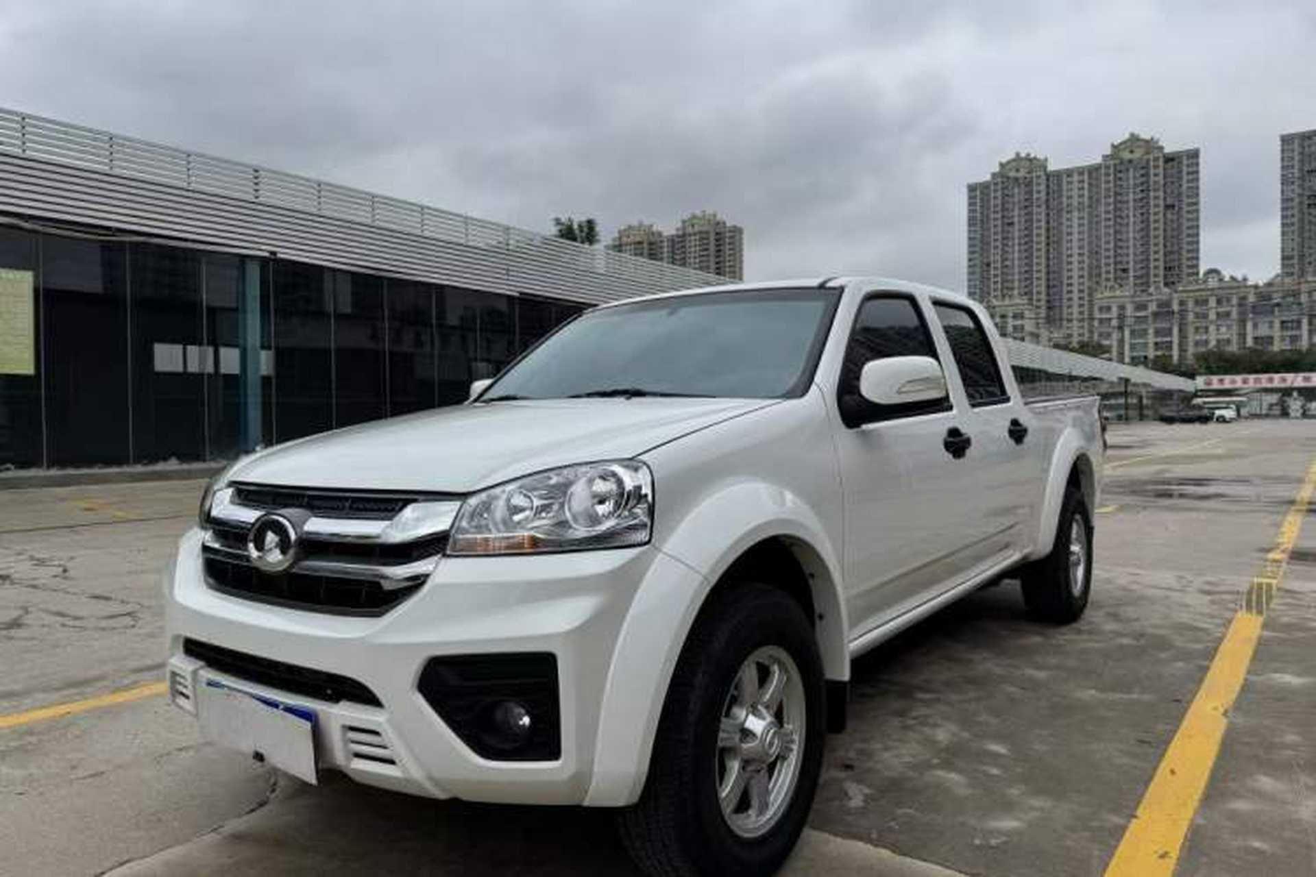Used Great Wall Wingle 5 2017 2.0T European-spec Diesel Two-Wheel-Drive Entry-Level Big Double-Cab GW4D20D Exterior 3