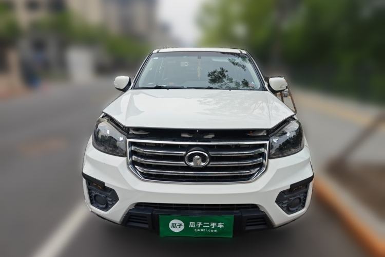 Used Great Wall Wingle 5 2017 2.4L European Version Gasoline Two-Wheel Drive Entry-Level Small Double-Cab 4G69S4N Front