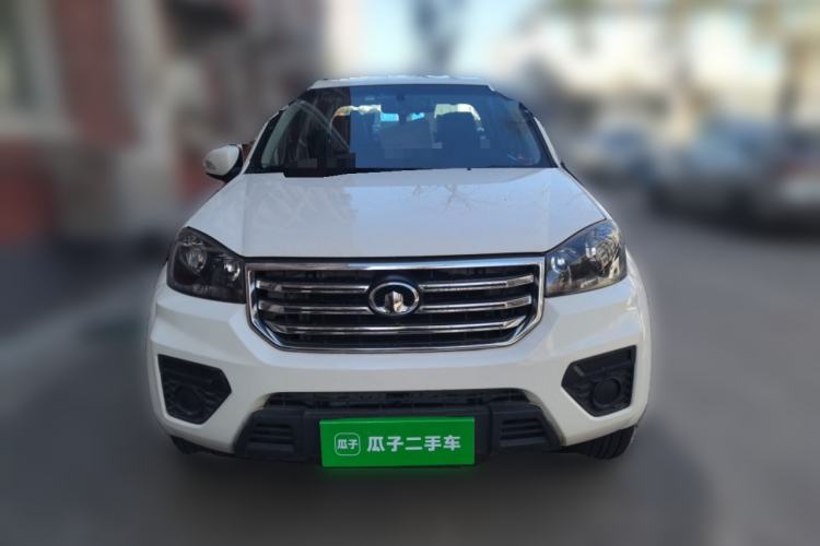Used Great Wall Wingle 5 2017 2.4L European Version Gasoline Two-Wheel Drive Entry-Level Big Double Cab 4G69S4N Front