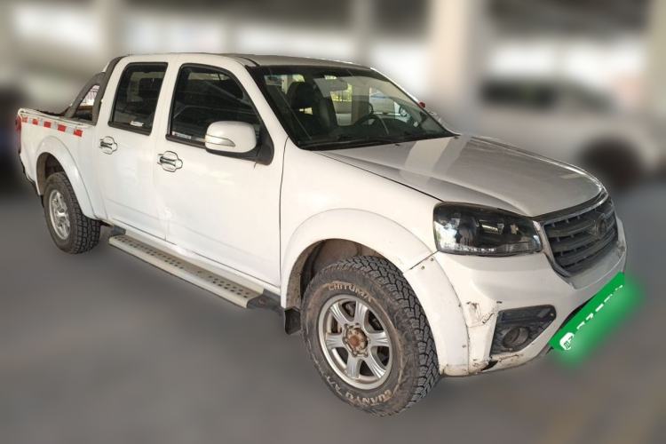 Used Great Wall Wingle 5 2017 2.4L European-spec Gasoline 4x4 Elite Version Big Double Cab 4G69S4N Front Right 45 Deg