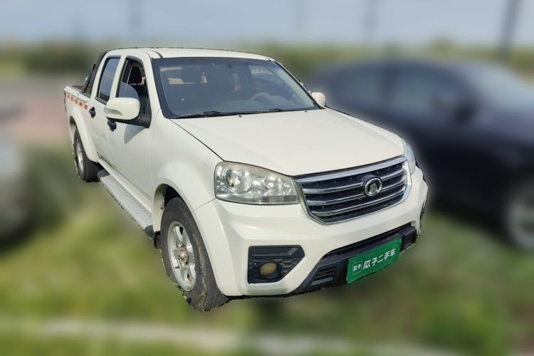 Used Great Wall Wingle 5 2017 2.0T European-Style Diesel 4x4 Ambition Version with Extended Double Cab – GW4D20E Front Right 45 Deg
