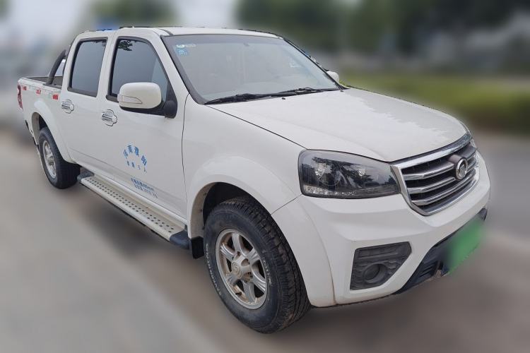 Used Great Wall Wingle 5 2017 2.0T European-spec Diesel Two-Wheel-Drive Entry-Level Big Double-Cab GW4D20D Front Right 45 Deg