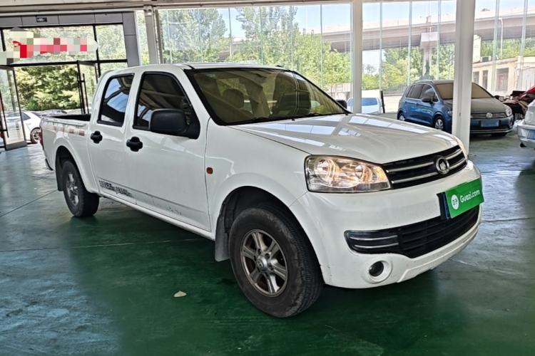 Used Great Wall Wingle 5 2017 2.8T Classic Edition Two-Wheel Drive Big Double-Cab GW2.8TC-2 Front Right 45 Deg
