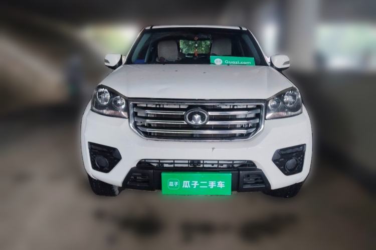 Used Great Wall Wingle 5 2017 2.4L European Version Gasoline Two-Wheel Drive Entry-Level Small Double-Cab 4G69S4N Front