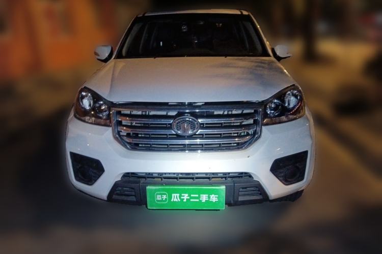 Used Great Wall Wingle 5 2017 2.4L European Version Gasoline Two-Wheel Drive Entry-Level Small Double-Cab 4G69S4N Front