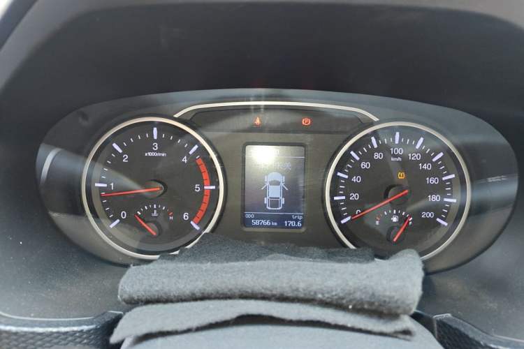 Used Great Wall Wingle 5 2017 2.0T European Version Diesel 4x4 Elite Large Double-Cab GW4D20D Instrument Cluster