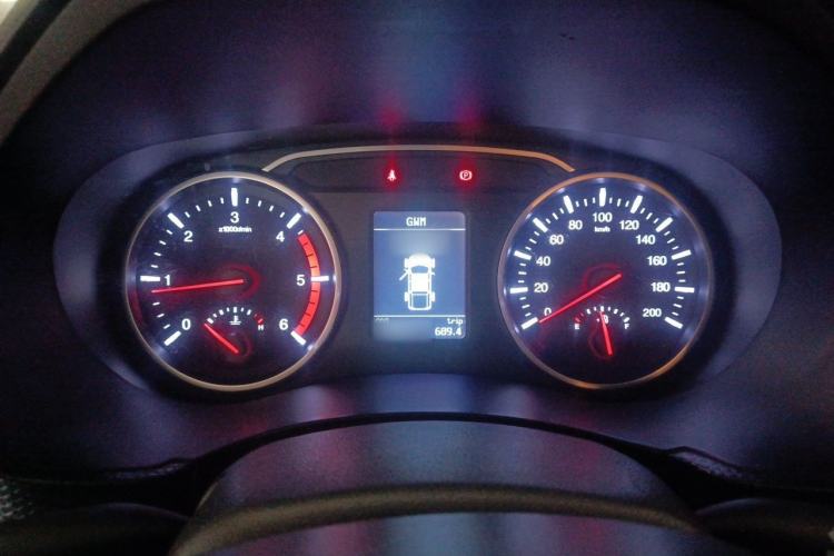 Used Great Wall Wingle 5 2017 2.0T European Version Diesel Two-Wheel Drive Elite Plus Big Double-Cab GW4D20D Instrument Cluster