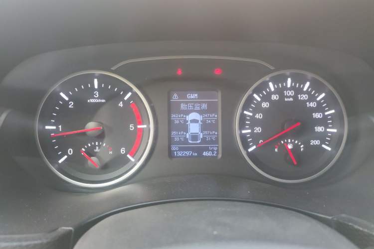 Used Great Wall Wingle 5 2017 2.0T European-Style Diesel Two-Wheel-Drive Elite Version with Large Double Cab – GW4D20B Instrument Cluster