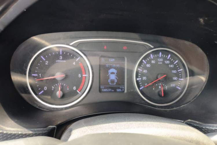 Used Great Wall Wingle 5 2017 2.0T European Version Diesel Two-Wheel Drive Advanced Large Double-Cab GW4D20E Instrument Cluster