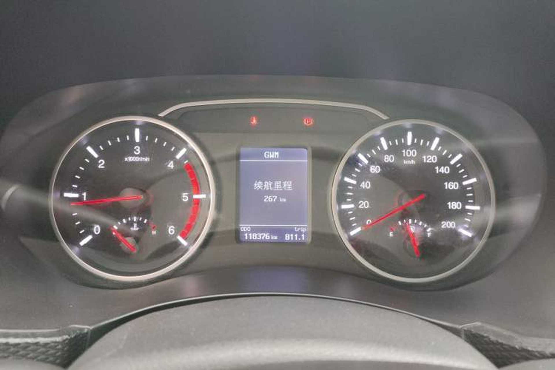 Used Great Wall Wingle 5 2017 2.0T European Version Diesel Two-Wheel Drive Advanced Large Double-Cab GW4D20E Instrument Cluster