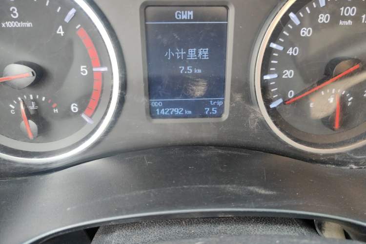 Used Great Wall Wingle 5 2017 2.0T European-Style Diesel 4x4 Ambition Version with Extended Double Cab – GW4D20E Odometer Close Up