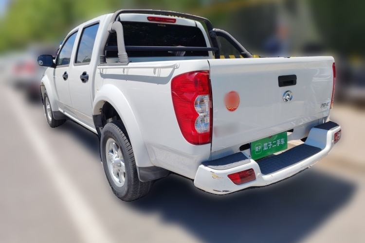 Used Great Wall Wingle 5 2017 2.4L European Version Gasoline Two-Wheel Drive Entry-Level Small Double-Cab 4G69S4N Rear Left 45 Deg