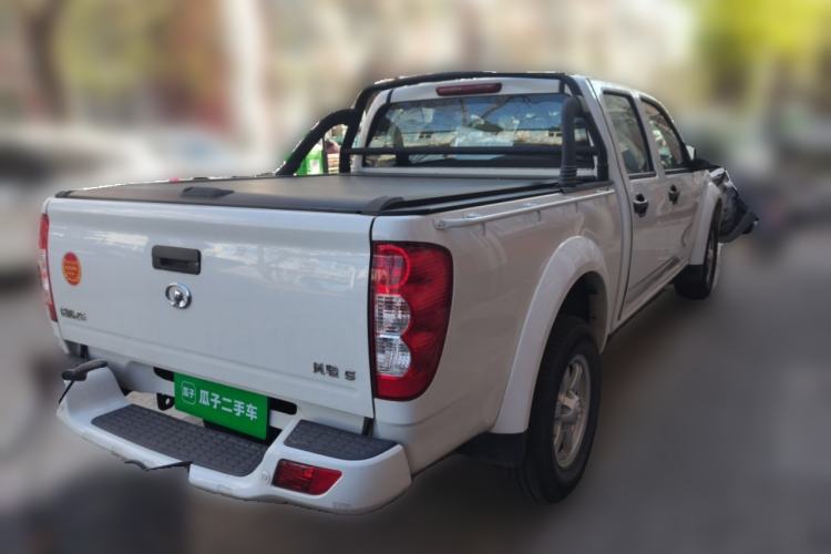 Used Great Wall Wingle 5 2017 2.4L European Version Gasoline Two-Wheel Drive Entry-Level Big Double Cab 4G69S4N Rear Right 45 Deg