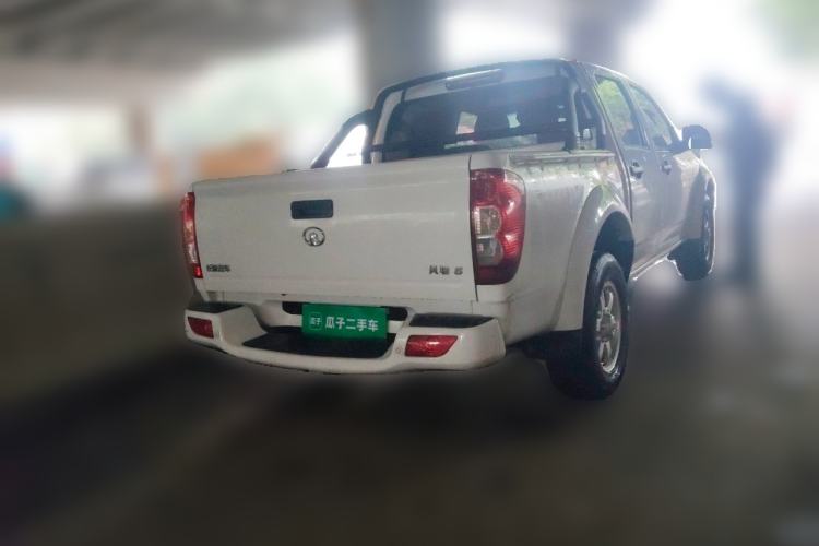 Used Great Wall Wingle 5 2017 2.4L European Version Gasoline Two-Wheel Drive Entry-Level Small Double-Cab 4G69S4N Rear Right 45 Deg