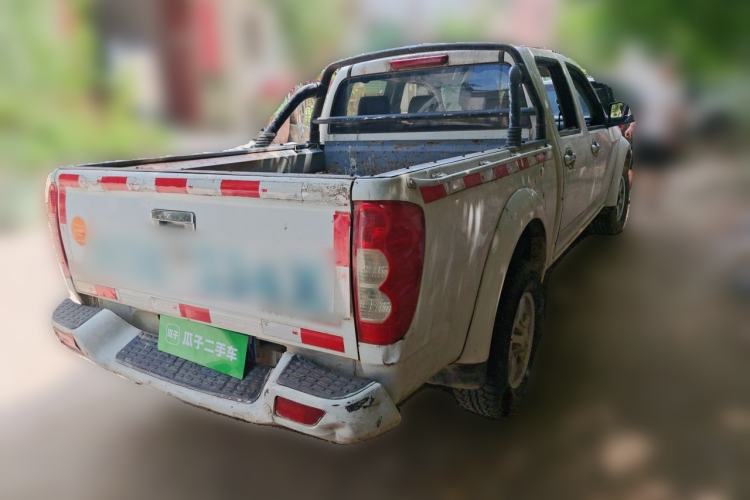 Used Great Wall Wingle 5 2017 2.4L European-spec Gasoline 2WD Elite Model with Big Double Cab – 4G69S4N Rear Right 45 Deg