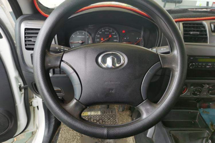 Used Great Wall Wingle 5 2017 2.2L Classic Version Two-Wheel Drive Big Double Cab 491QE Steering Wheel