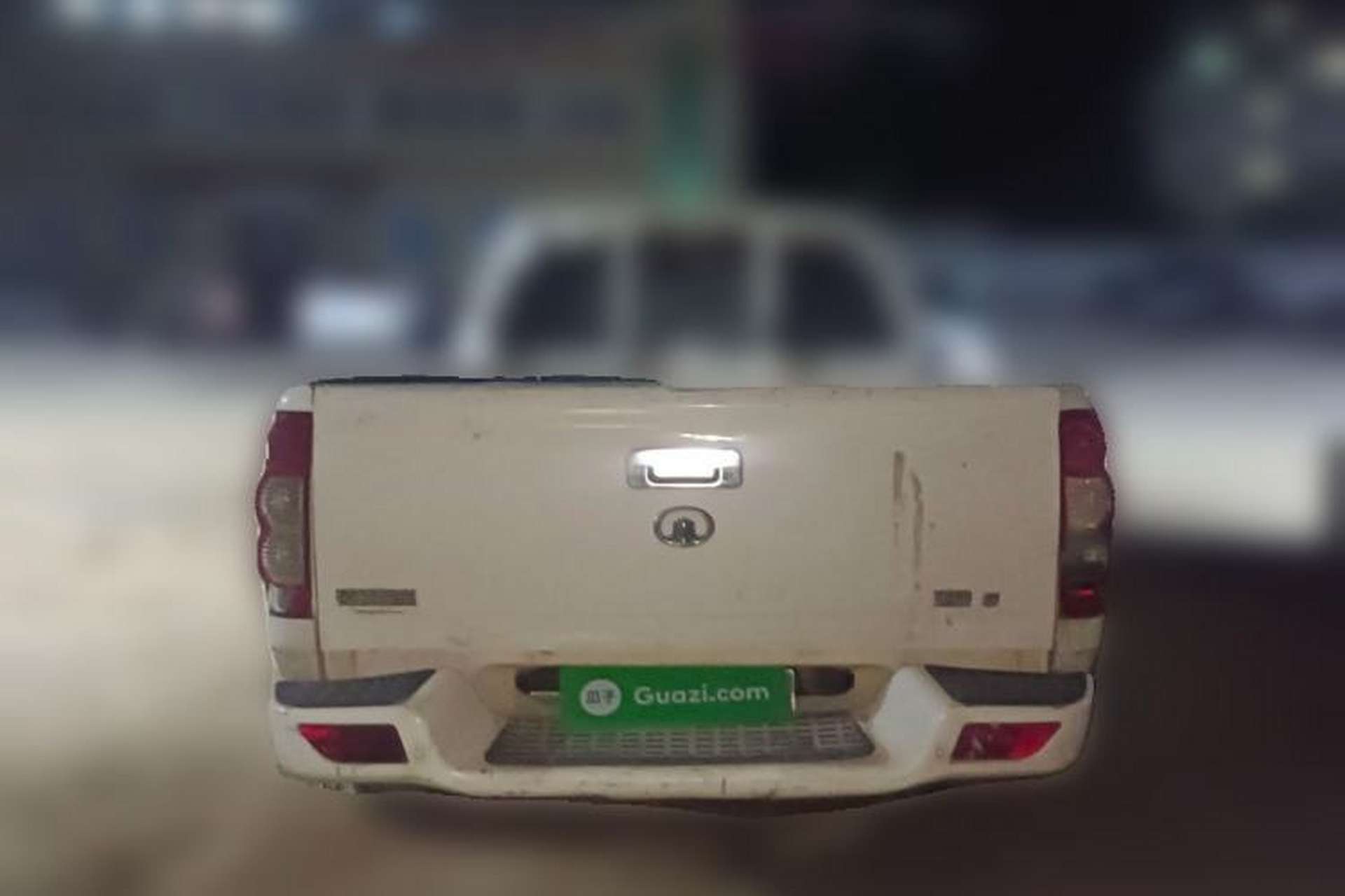 Used Great Wall Wingle 5 2017 2.0T European-Style Diesel 4x4 Ambition Version with Extended Double Cab – GW4D20E Trunk