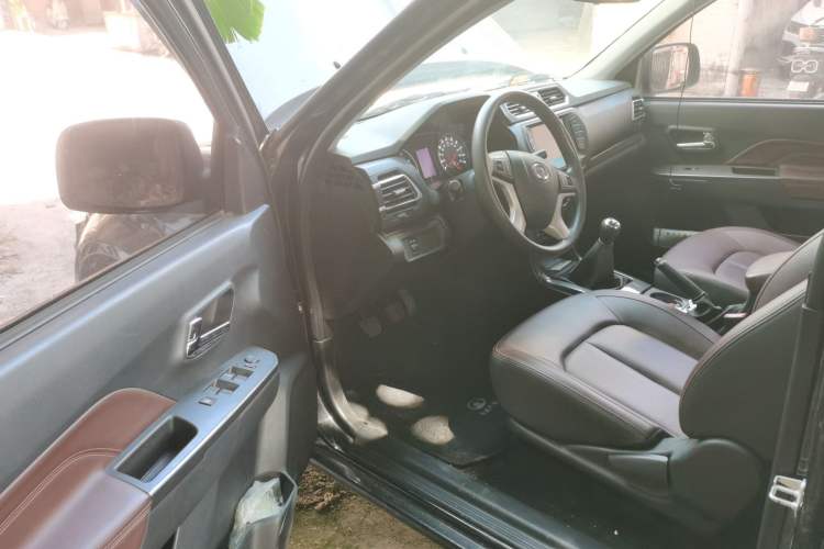 Used Great Wall Wingle 5 2020 2.4L Gasoline Two-Wheel Drive Elite Version Small Double Cab China VI Emission Standard 4K22D4M Driver Seat