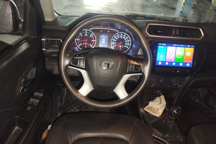 Used Great Wall Wingle 5 2020 2.0T Diesel Two-Wheel-Drive Elite Version Big Double Cab China VI Standard GW4D20M Steering Wheel