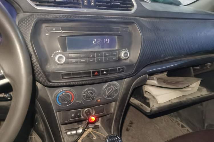 Used Great Wall Wingle 5 2020 2.0T Diesel Two-Wheel-Drive Elite Version Big Double Cab China VI Standard GW4D20M Audio And AC Panel