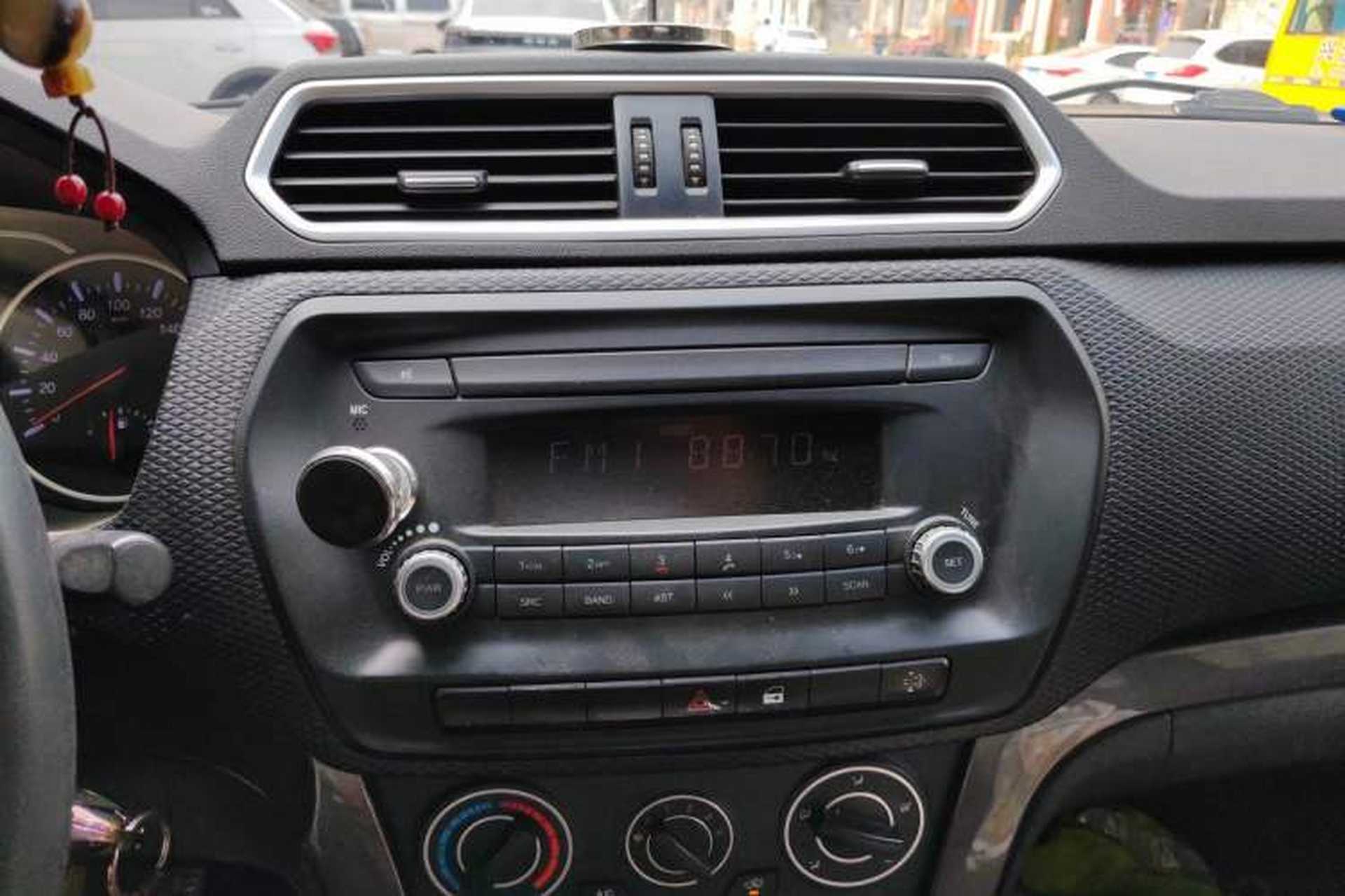 Used Great Wall Wingle 5 2020 2.0T Diesel Two-Wheel-Drive Elite Version Big Double Cab China VI Standard GW4D20M Audio And AC Panel