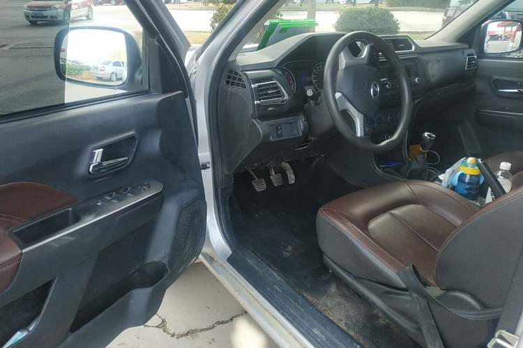 Used Great Wall Wingle 5 2020 2.0T Diesel 4x4 Elite Version Big Double Cab China VI Emission Standard GW4D20M Driver Seat