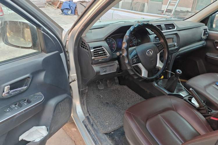 Used Great Wall Wingle 5 2020 2.4L Gasoline Two-Wheel Drive Value Edition Big Double Cab China VI Standard 4K22D4M Driver Seat