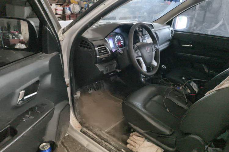 Used Great Wall Wingle 5 2020 2.0T Diesel Two-Wheel-Drive Elite Version Big Double Cab China VI Standard GW4D20M Driver Seat