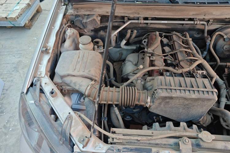 Used Great Wall Wingle 5 2020 2.4L Gasoline Two-Wheel Drive Value Edition Big Double Cab China VI Standard 4K22D4M Engine Bay Right