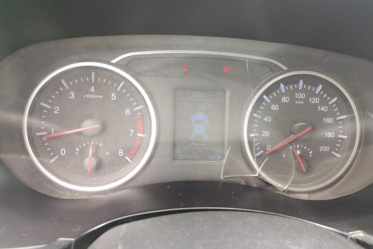 Used Great Wall Wingle 5 2020 2.4L Gasoline Two-Wheel Drive Value Edition Big Double Cab China VI Standard 4K22D4M Instrument Cluster