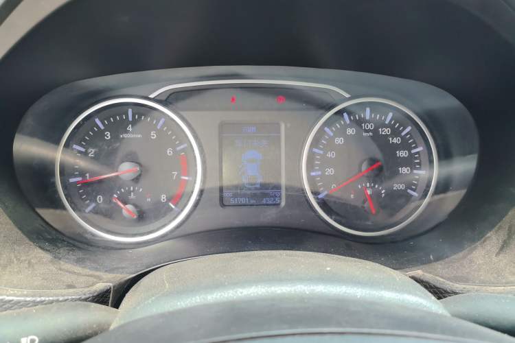 Used Great Wall Wingle 5 2020 2.4L Gasoline Two-Wheel Drive Value Edition Big Double Cab China VI Standard 4K22D4M Instrument Cluster