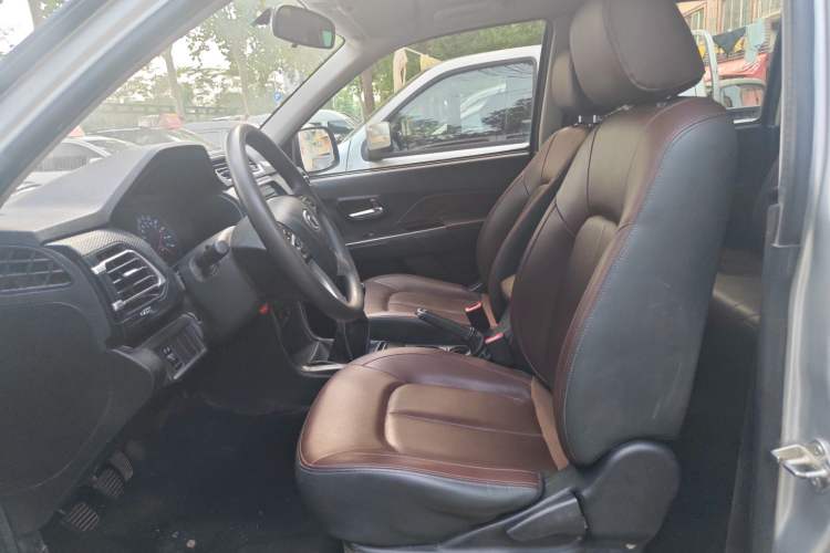 Used Great Wall Wingle 5 2020 2.4L Gasoline Two-Wheel Drive Value Edition Big Double Cab China VI Standard 4K22D4M Left Front Seat