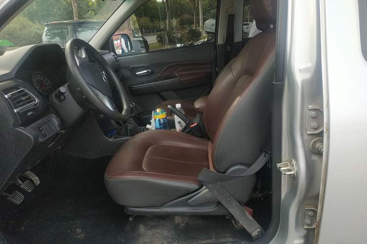 Used Great Wall Wingle 5 2020 2.0T Diesel 4x4 Elite Version Big Double Cab China VI Emission Standard GW4D20M Left Front Seat