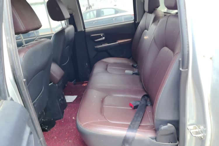 Used Great Wall Wingle 5 2020 2.4L Gasoline Two-Wheel Drive Value Edition Big Double Cab China VI Standard 4K22D4M Left Rear Seat