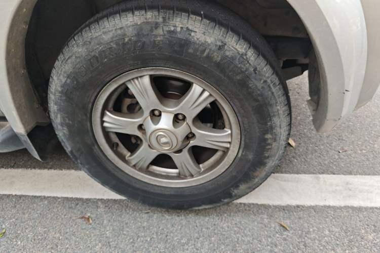 Used Great Wall Wingle 5 2020 2.0T Diesel Two-Wheel-Drive Elite Version Big Double Cab China VI Standard GW4D20M Right Front Wheel Hub