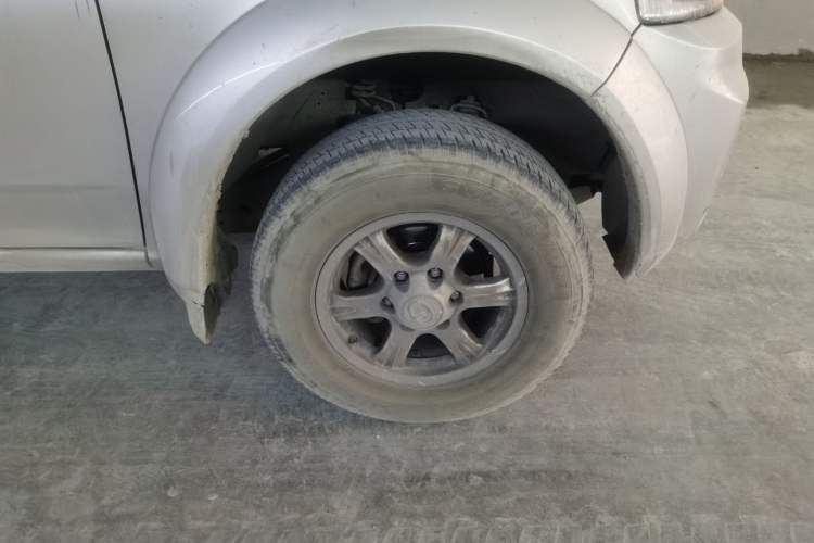 Used Great Wall Wingle 5 2020 2.0T Diesel Two-Wheel-Drive Elite Version Big Double Cab China VI Standard GW4D20M Right Front Wheel Hub
