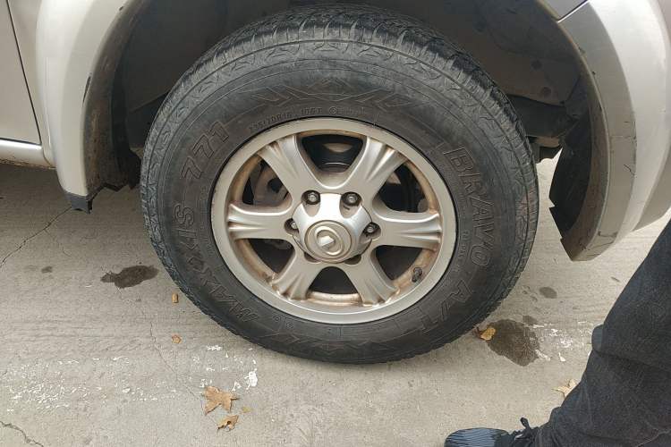 Used Great Wall Wingle 5 2020 2.0T Diesel 4x4 Elite Version Big Double Cab China VI Emission Standard GW4D20M Right Front Wheel Hub