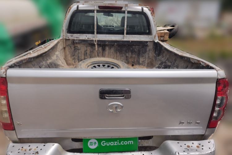 Used Great Wall Wingle 5 2020 2.4L Gasoline Two-Wheel Drive Value Edition Big Double Cab China VI Standard 4K22D4M Trunk