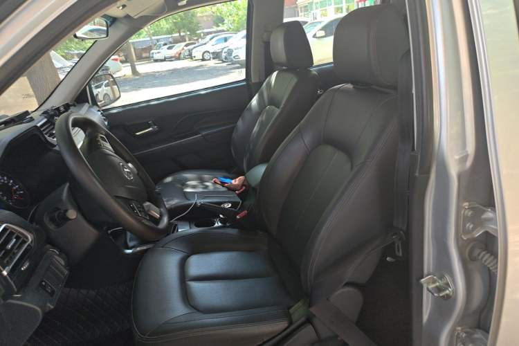 Used Great Wall Wingle 5 2020 2.0T Diesel 4x4 Elite Version Big Double Cab China VI Emission Standard GW4D20M Left Front Seat