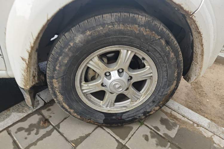 Used Great Wall Wingle 5 2020 2.0T Diesel 4x4 Elite Version Big Double Cab China VI Emission Standard GW4D20M Right Front Wheel Hub