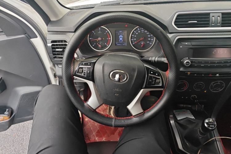 Used Great Wall Wingle 5 2020 2.0T Diesel 4x4 Elite Version Big Double Cab China VI Emission Standard GW4D20M Steering Wheel