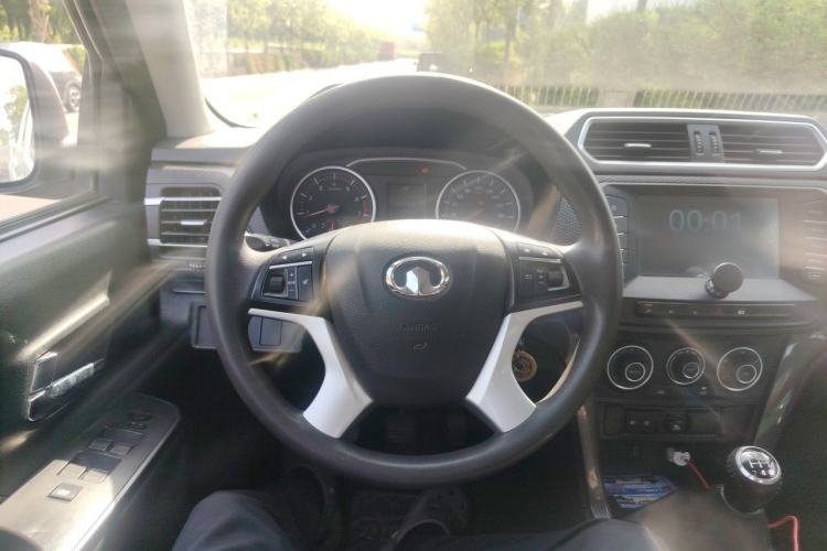 Used Great Wall Wingle 5 2020 2.4L Gasoline 4x4 Elite Version Big Double Cab China VI Emission Standard 4K22D4M Steering Wheel