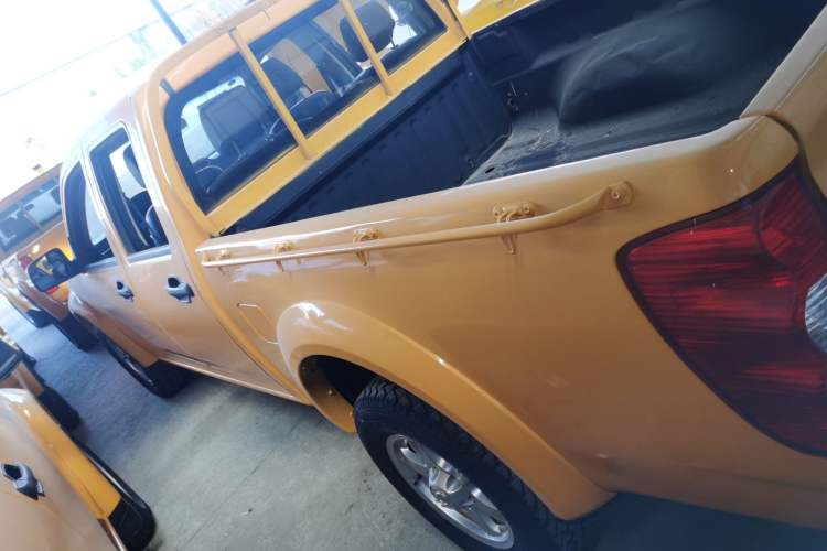 Used Great Wall Wingle 5 2020 2.4L Gasoline Two-Wheel Drive Value Edition Big Double Cab China VI Standard 4K22D4M Exterior 3